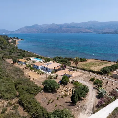 Hotell Aionia In Lepeda