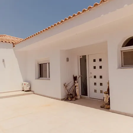Hotell Aionia In Lepeda
