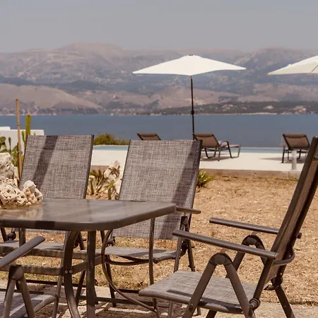 Hotell Aionia In Lepeda Lixouri